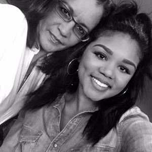 Meet your Posher, Janae